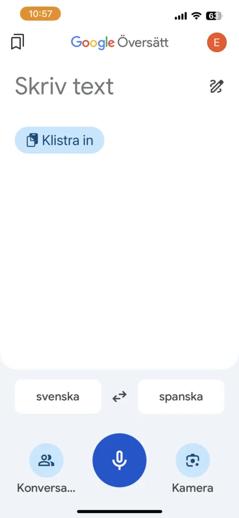 Skärmbild av appen Google Översätt med svenska och spanska som valda språk.